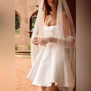 Ivory Fingertip Pearl Wedding Veil